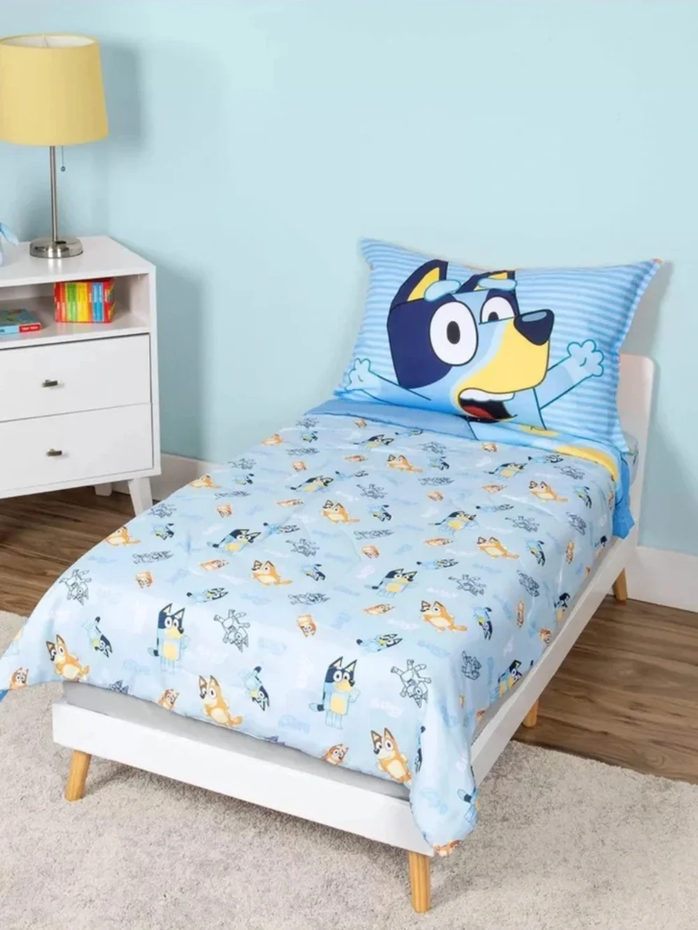 Bluey Kids' Toddler Bed Set 4 Pieces Comforter Fitted & Flat Sheet + Pillowcase